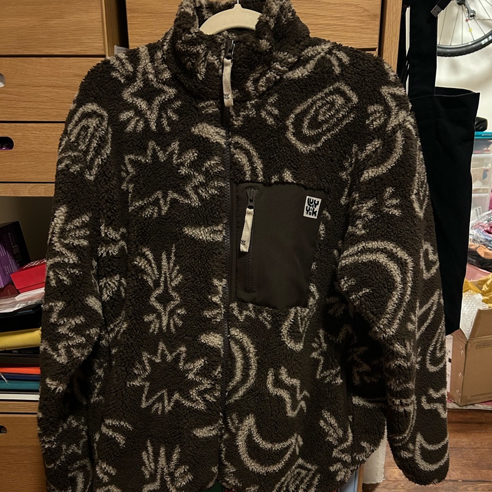 EUC Lucy and Yak Harper Astrid Fleece